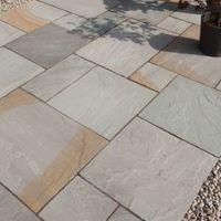Rustic Grey Natural Sandstone Mixed Size Paving Pack (L)4905mm (W)3980mm 19.52 m²