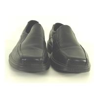 Russell & Bromley Size 10 Black Slip On Shoes