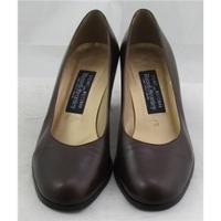 Russell & Bromley, size 4.5 brown block heeled court shoes