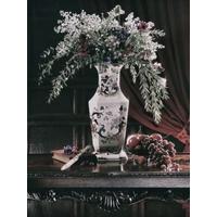 RV Astley Vase Opti White Image