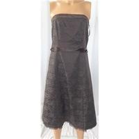 rw co size 10 brown patterned strapless dress