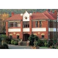 RYDGES (ANTIQUE SUITE)