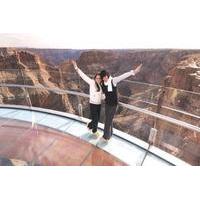 Save 10%! Skip the Line: Grand Canyon Skywalk Express Helicopter Tour