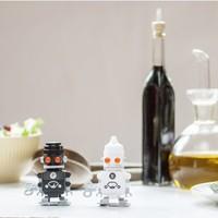 salt pepper robots