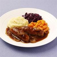 Sausages in Rich Onion Gravy