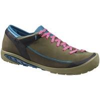 Salewa WS Alpine Trip Gtx FW16 women\'s Shoes (Trainers) in multicolour