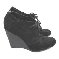 Sam Edelman Size 4 Black Suede Wedge Shoes