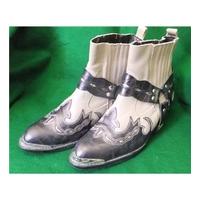Santa Fe Brandon Grey/Black Ankle Boot