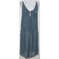 Sandwich: Size 8: Grey sleeveless dress