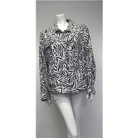 Saint Tropez West Size XXL Zebra Print Linen Jacket Saint Tropez West - Size: XXL - White - Casual jacket / coat