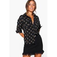 Sara Daisy Print Western Shirt - black