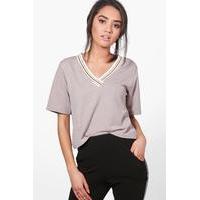 sara trim v neck premium tee grey