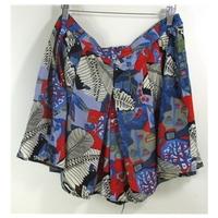 Salad Size 14 Bright Blue, Red And Black Abstract Patterned Culotte Shorts