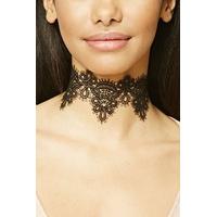 Scalloped Lace Choker