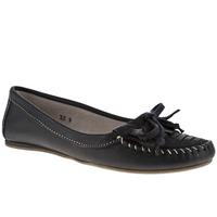 Schuh Kansas Woven Fringe Moccasin