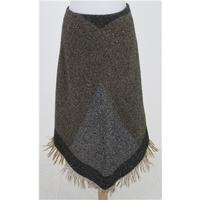 Scapa , size 12 brown skirt with fringing