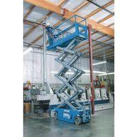 SELF PROPELLED SCISSOR LIFT