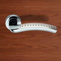 serozzetta vogue szm026 lever latch handles on round rose