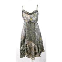 Sensation - Size: M/L Floral Boho- Strap Dress