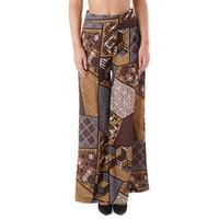 Sexy Woman GR_69040 women\'s Trousers in brown