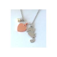 sea horse charm necklace