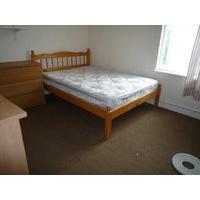 SHARED 4 BED HOUSE