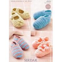 Shoes in Sirdar Snuggly 4 ply (4509)