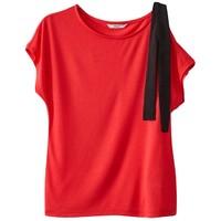 short sleeved t shirt with bow on shoulder