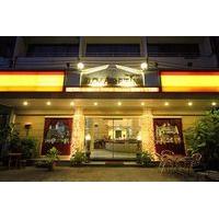 Silom Avenue Inn