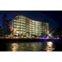 Silvershore Apartments on the Broadwater