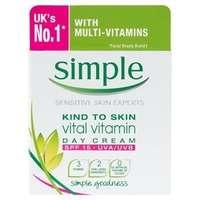 Simple Kind To Skin Vital Vitamin Day Cream SPF 15 50ml