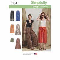 Simplicity Pattern 8134 Ladies\' Easy-to-Sew Trousers and Shorts 383115