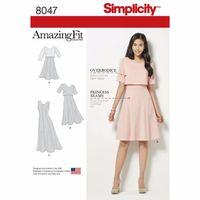 Simplicity Amazing Fit Ladies\' Dress in Slim, Average & Curvy Fit 382986