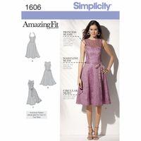 Simplicity Ladies and Miss Petite Amazing Fit Dress 382522