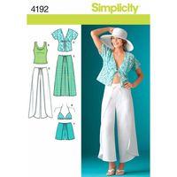 Simplicity Ladies\' Smart and Casual Wear 382884