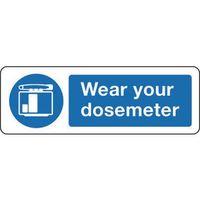 sign wear your dosemeter 600 x 200 aluminium