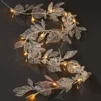 Silver-coloured leaves - LED garland