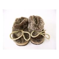 Size: 1-3 years - Ash Brown Faux-Fur Boots