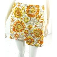 Sisley Size 12 Asymmetrical White, Canary Yellow, Florida Orange And Pale Taupe Skirt