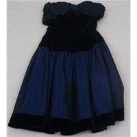 Size: 10 Blue and black strapless dress