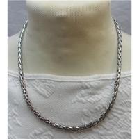 Silver chain necklace with hoop fastening Unbranded - Size: Medium - Metallics - Chain
