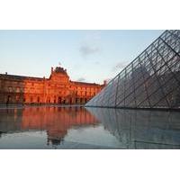 Skip the Line: Louvre and Paris Hidden Gems Walking Tour