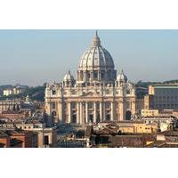Skip the Line: Small-Group Colosseum, Forum, Vatican Museums, Sistine Chapel and St Peter?s Basilica Walking Tour