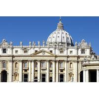 Skip the Line: Vatican Museums with St Peter?s, Sistine Chapel and Small-Group Upgrade