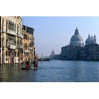 Skip the Line: Morning Venice Gondola Ride and Walking Tour with St Mark\'s Basilica