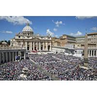 Skip-the-line tour of Saint Peter\'s Basilica in the Vatican with Local Guide