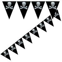 Skull and Crossbone Party Flag Bunting