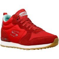 Skechers OG 85 Ditzy Dancer women\'s Shoes (Trainers) in red