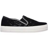 Skechers 807 Slip-on Women Black women\'s Slip-ons (Shoes) in black