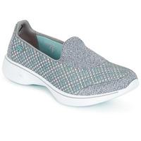 Skechers GO WALK 4 women\'s Slip-ons (Shoes) in grey